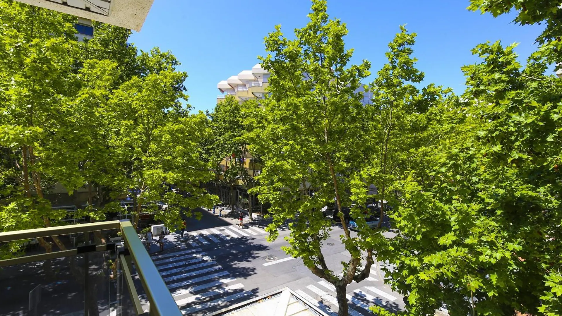 Michelangelo - Planetcostadorada Salou Apartment